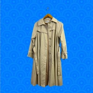 Roth-Le Cover Women’s Vintage Trench Coat size 8